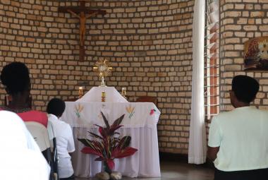 Le Christ est mort afin de nous mener à Dieu 